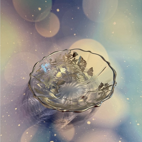 Vintage Silver City Silver Overlay Footed Bowl-Flanders Pattern 10” - Picture 2 of 5